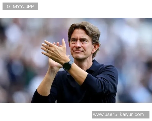 弗兰克谈热刺罗梅罗问题处理情况教练角色复杂不容小觑